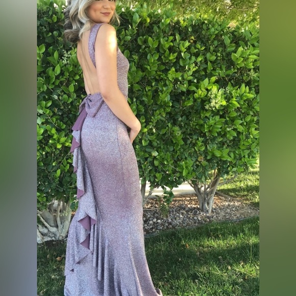 Windsor Prom Dress - Picture 1 of 6